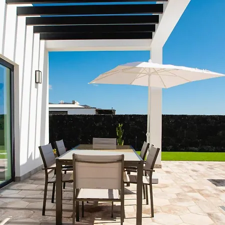 Blancazul Gazmira Villa *