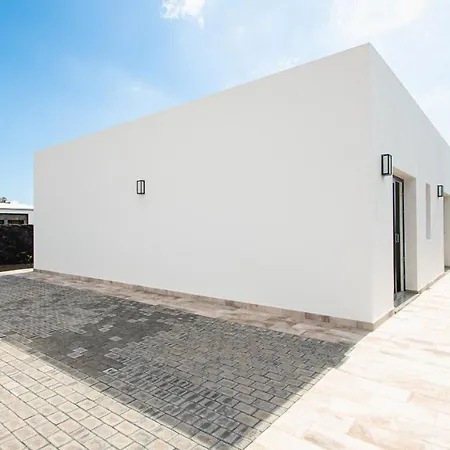 Blancazul Gazmira Villa *